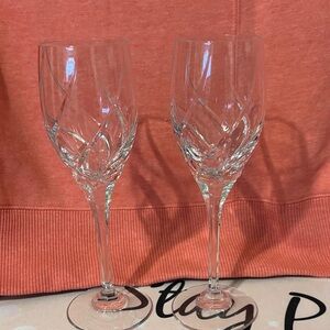 Mikasa Crystal Wine Glass Set
